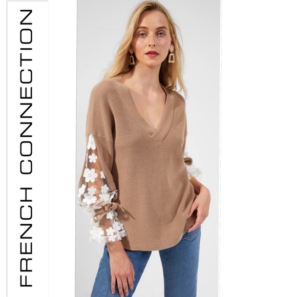 NWT FRENCH CONNECTION Caballo Sweater Camel / White M Knit Floral Lace Sleeves - Picture 2 of 15